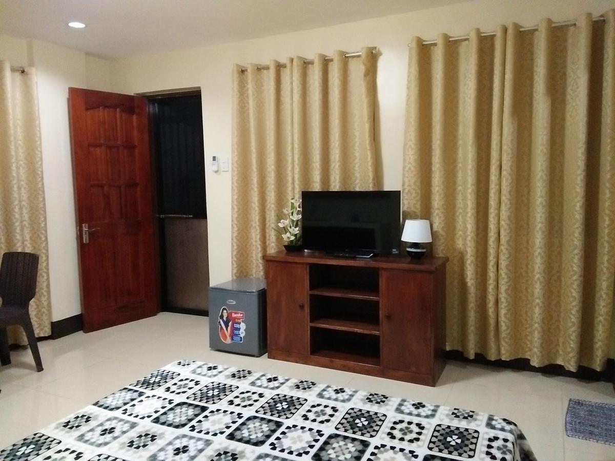 Lourdes Inn Paranaque City Екстериор снимка