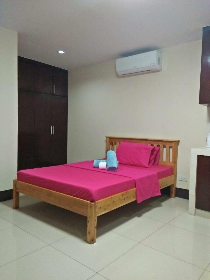 Lourdes Inn Paranaque City Екстериор снимка